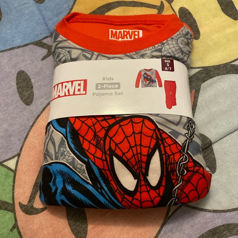 Kids Spider-Man Pajama Set (S 6/7) 3